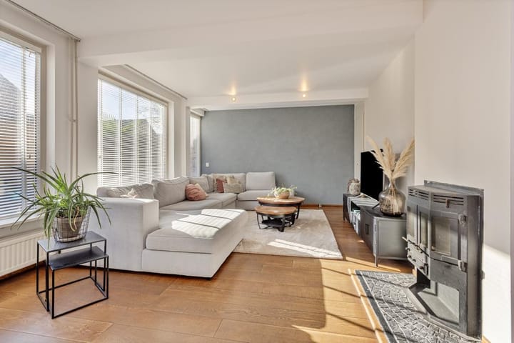 Foto 2 van Bernhardstraat 3