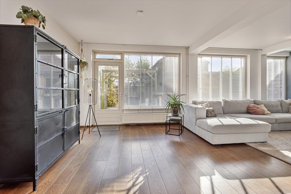 Foto 11 van Bernhardstraat 3