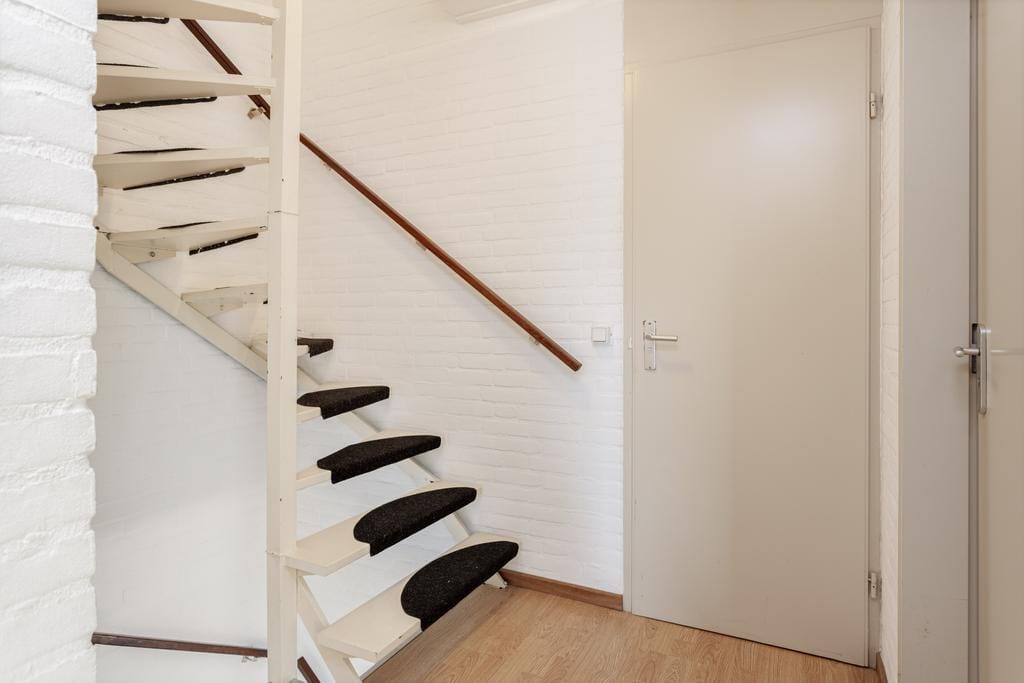 Foto 16 van Bernhardstraat 3