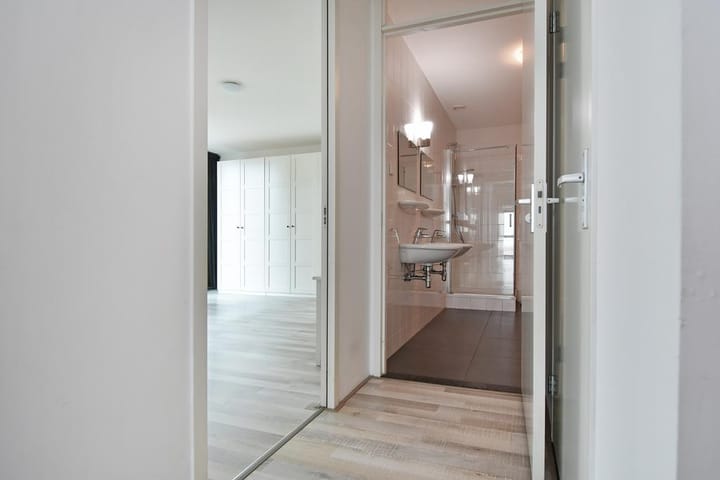 Foto 25 van Lage Zand 332