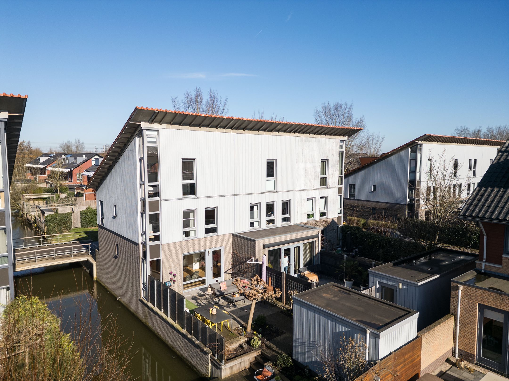 Corner Residence with Water Views and South-Facing Garden in Vleuterweide — 60