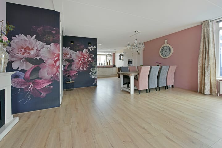 Photo 3 of Hertog Albrechtstraat 84