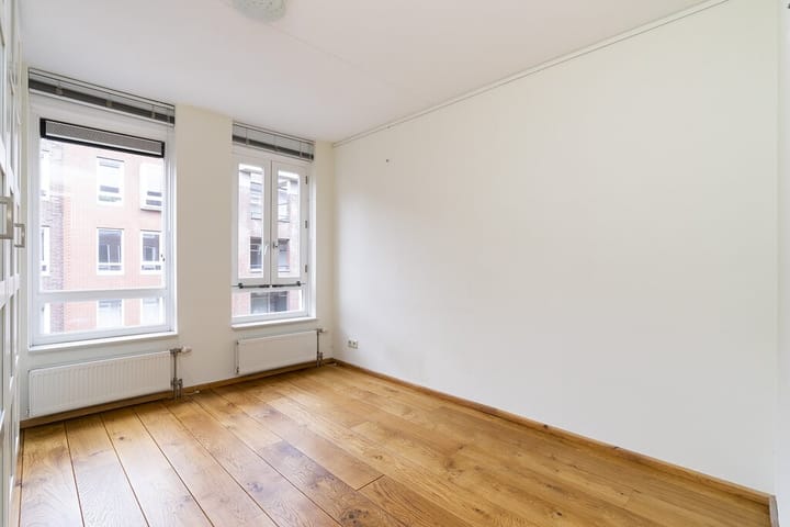 Foto 14 van Calliopestraat 49