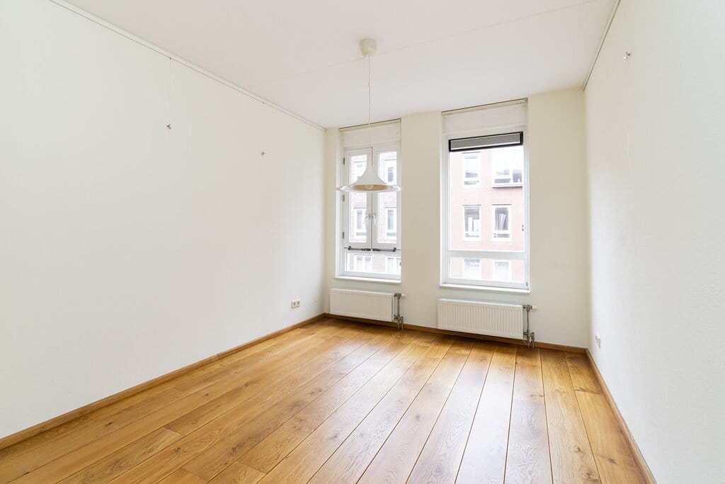 Photo 19 of Calliopestraat 49