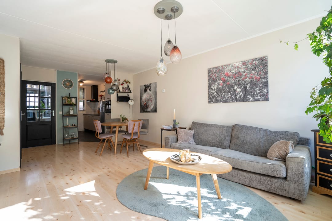 Charming townhouse with sunny south-facing garden in Leerdam center — 14