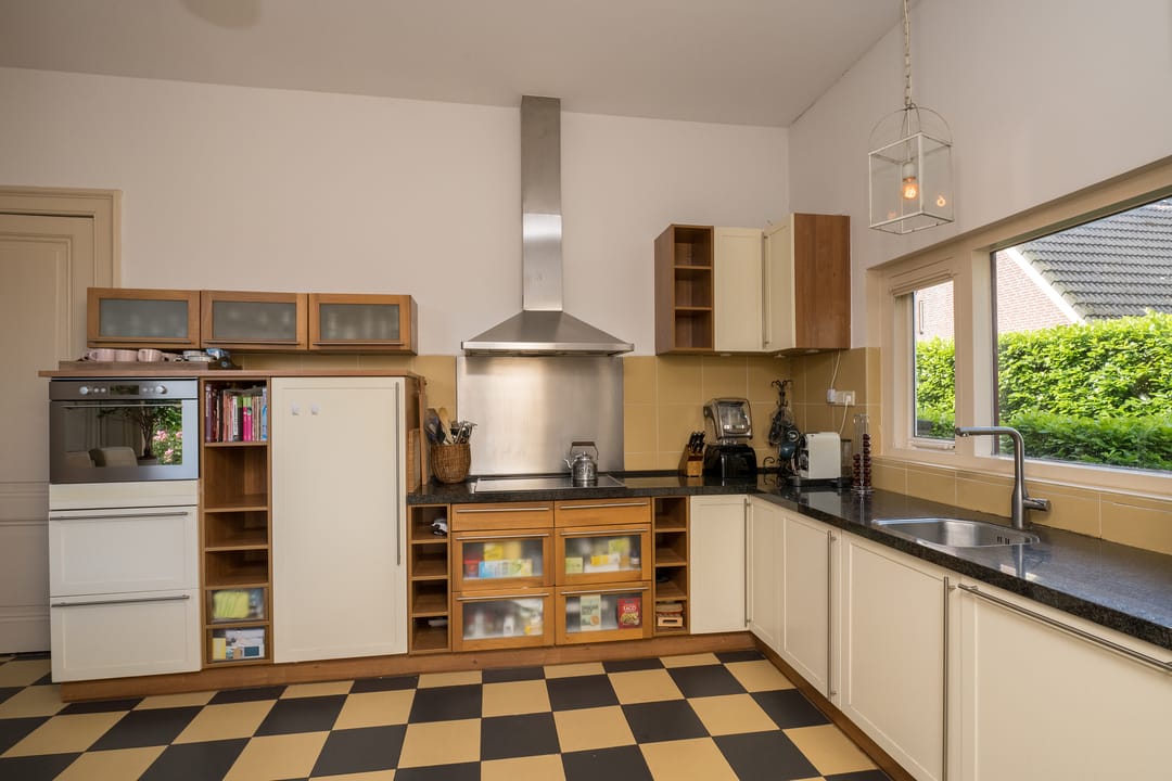 Foto 16 van Nassaulaan 9