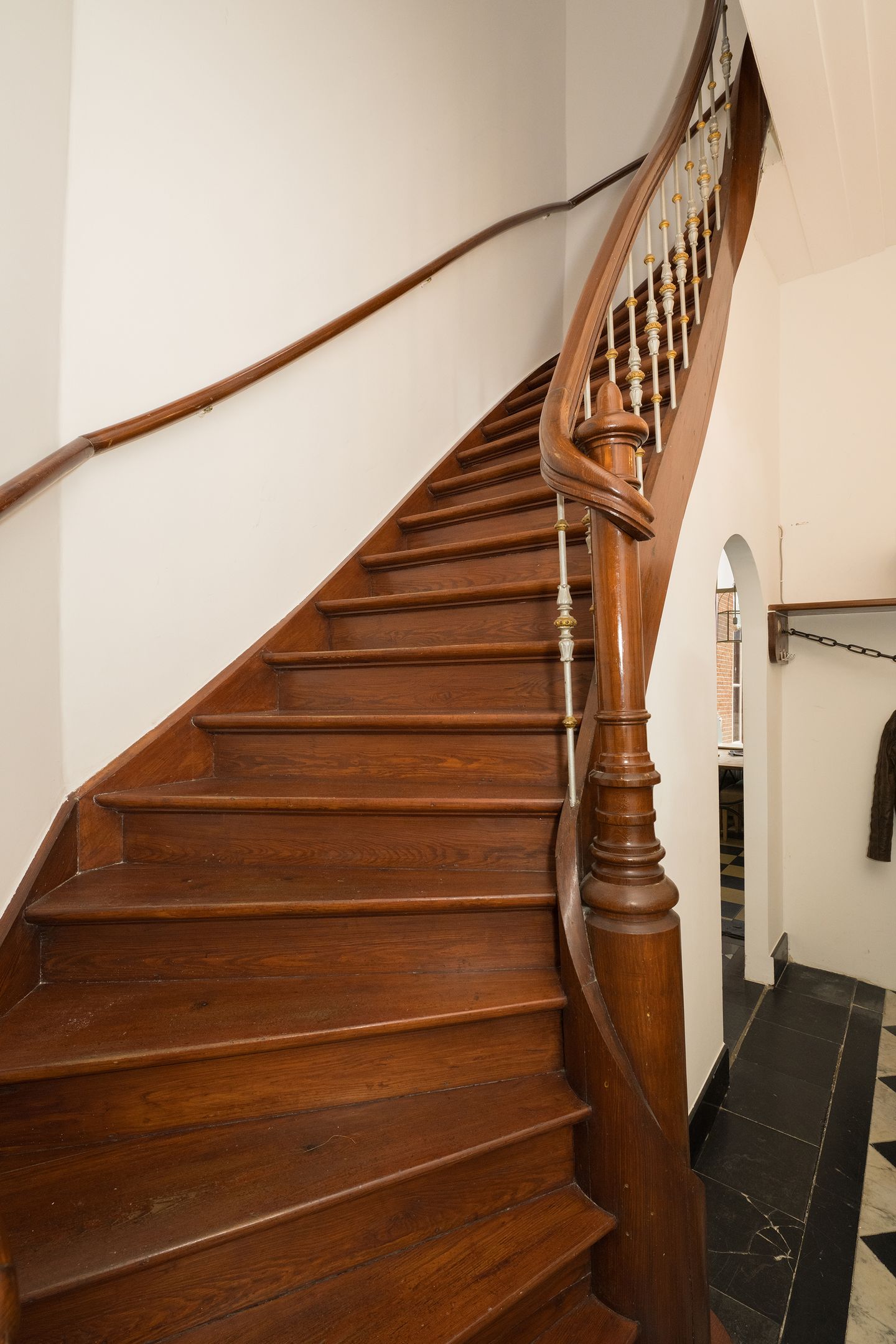 Foto 29 van Nassaulaan 9