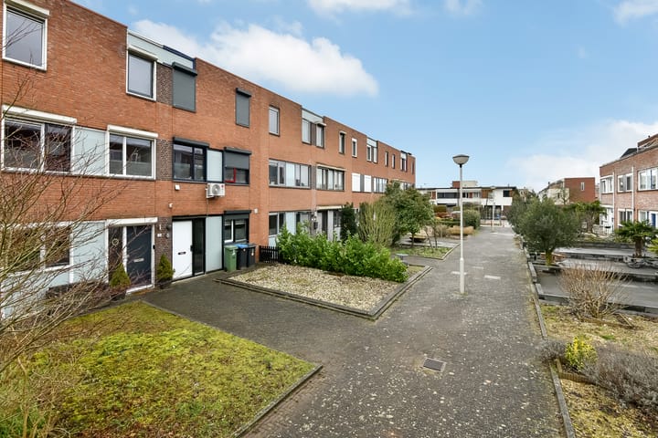 Foto 2 van George Orwellhof 16