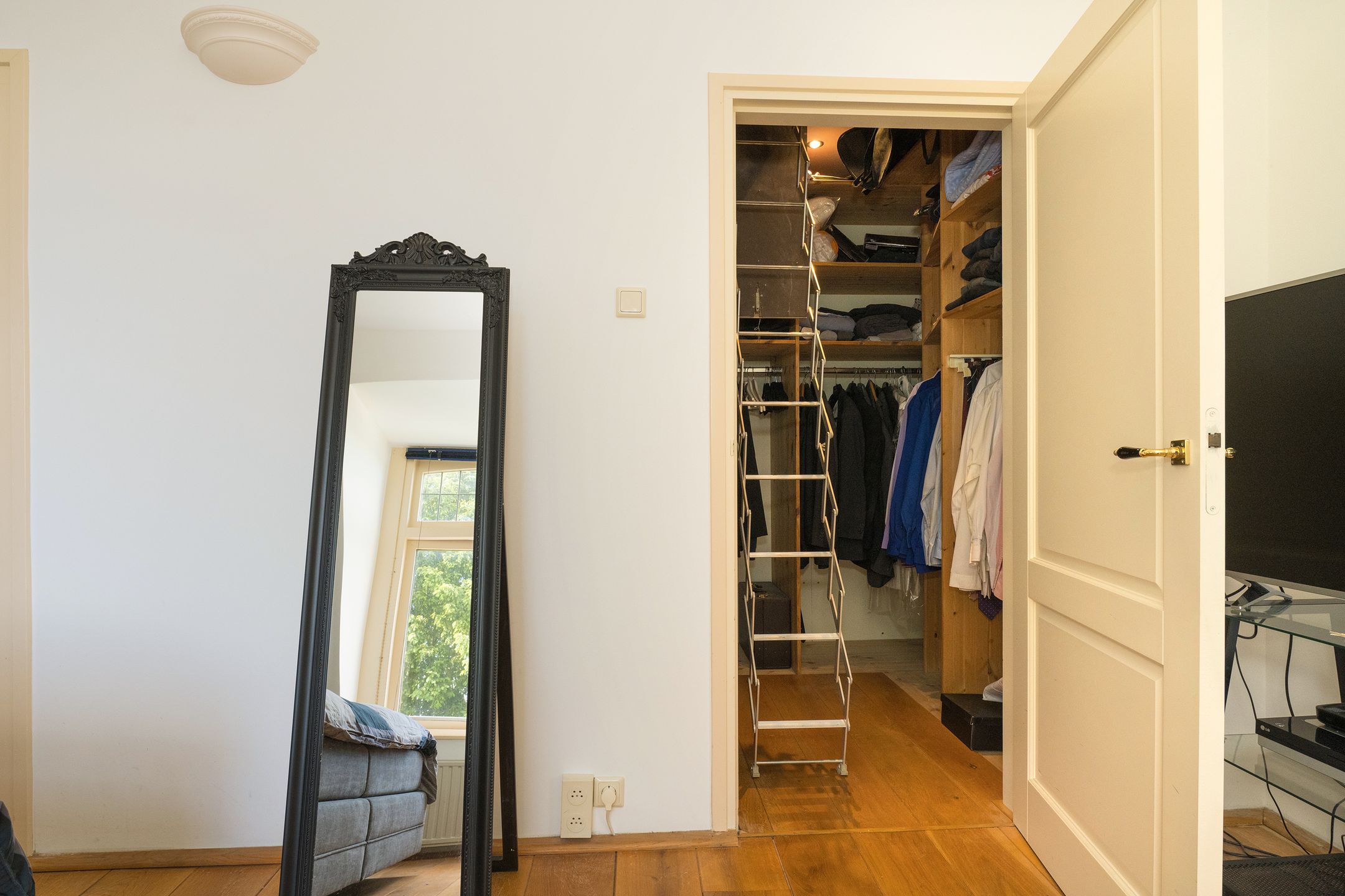 Foto 39 van Nassaulaan 9