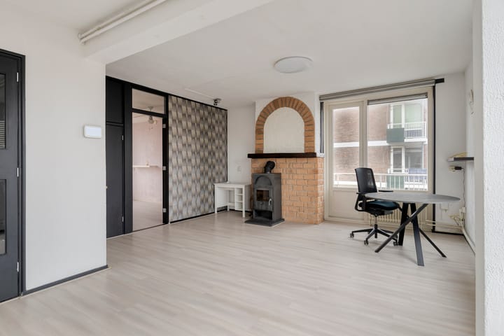 Photo 2 of Leyweg 655