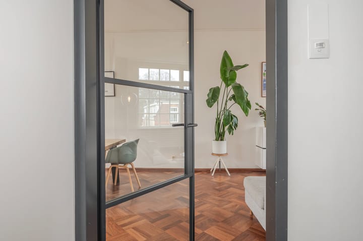 Spacious Double Upper Apartment with Terrace in Historic Voorburg Center — 17