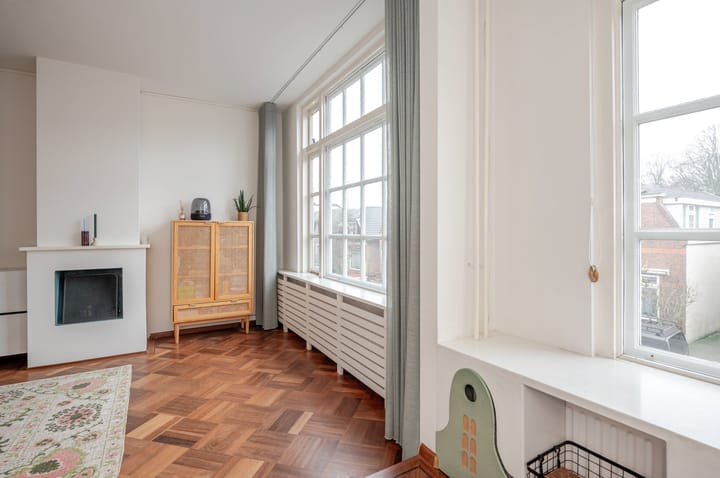 Spacious Double Upper Apartment with Terrace in Historic Voorburg Center — 31