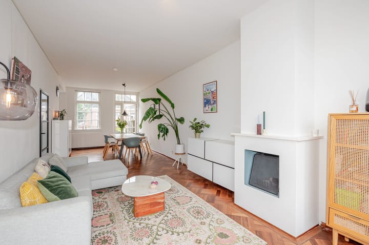 Spacious Double Upper Apartment with Terrace in Historic Voorburg Center — 33