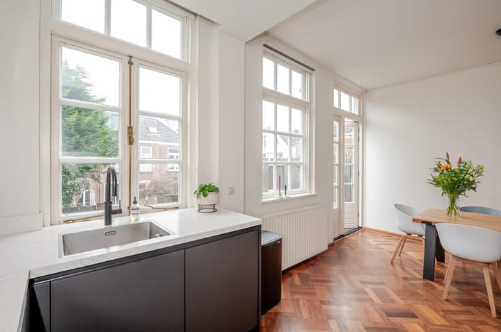 Spacious Double Upper Apartment with Terrace in Historic Voorburg Center — 53