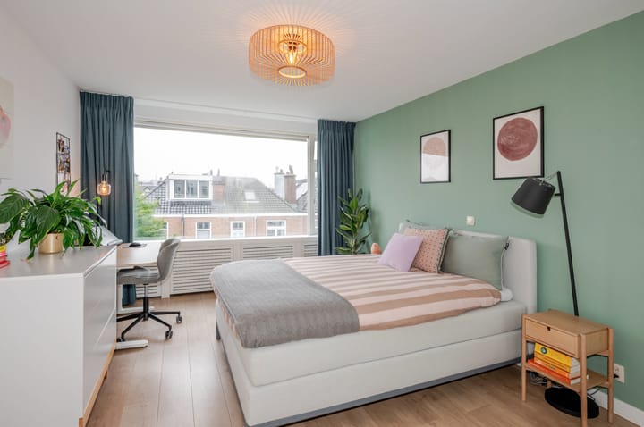 Spacious Double Upper Apartment with Terrace in Historic Voorburg Center — 74