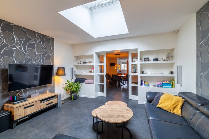 Photo 8 of Van Roijensweg 21-B