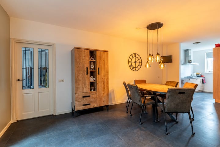 Photo 12 of Van Roijensweg 21-B