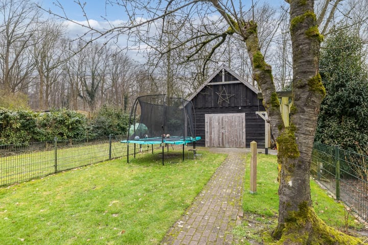 Photo 35 of Van Roijensweg 21-B