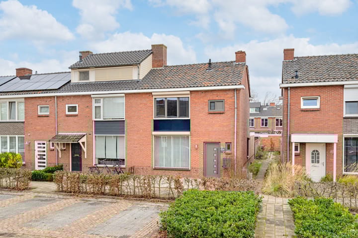 Graaf Arnulfstraat 24