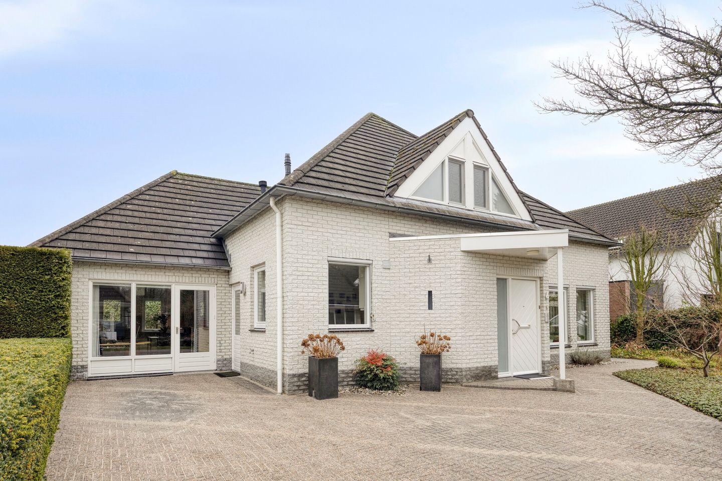 Foto 1 van Adourlaan 6