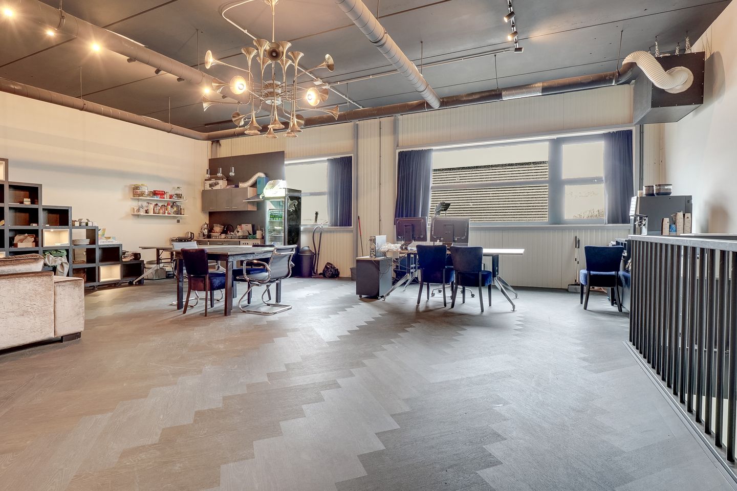 Bekijk foto 3 van Strijkviertel 54-E