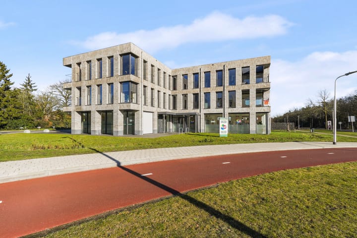 Photo 3 of Reeshofweg 46