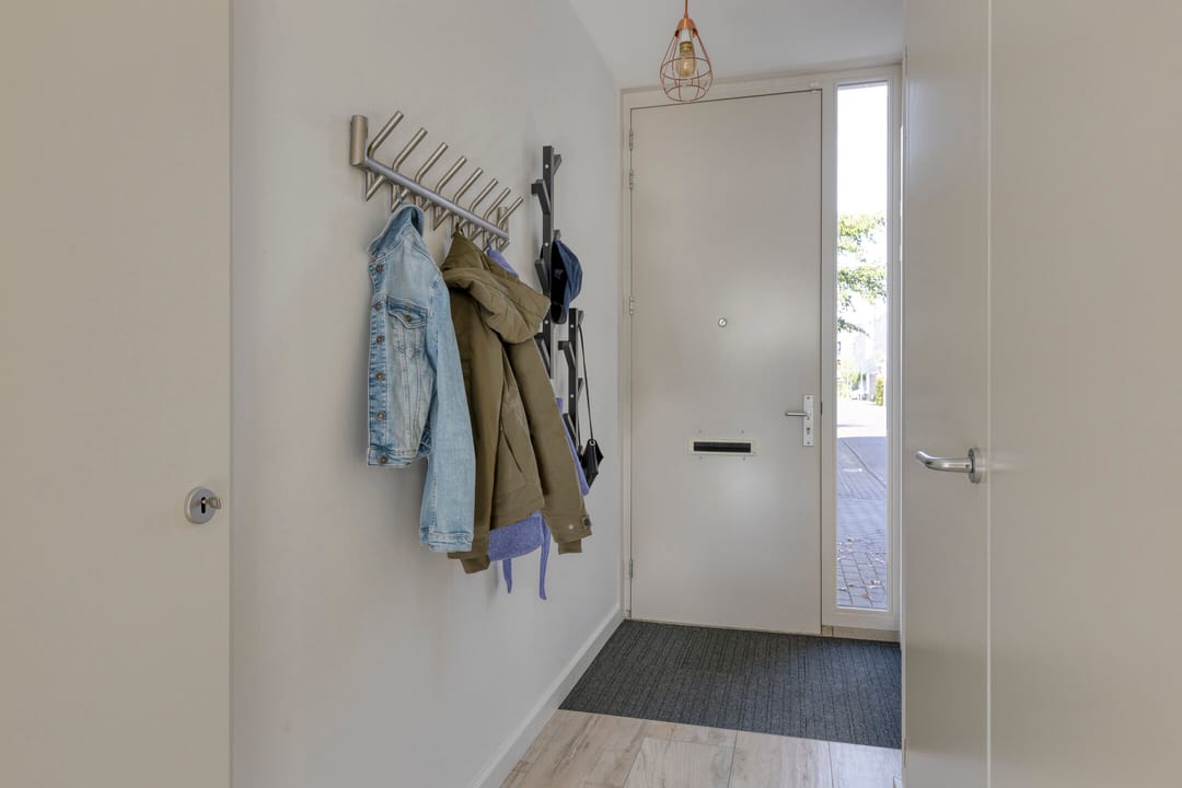 Photo 11 of Fosforstraat 20