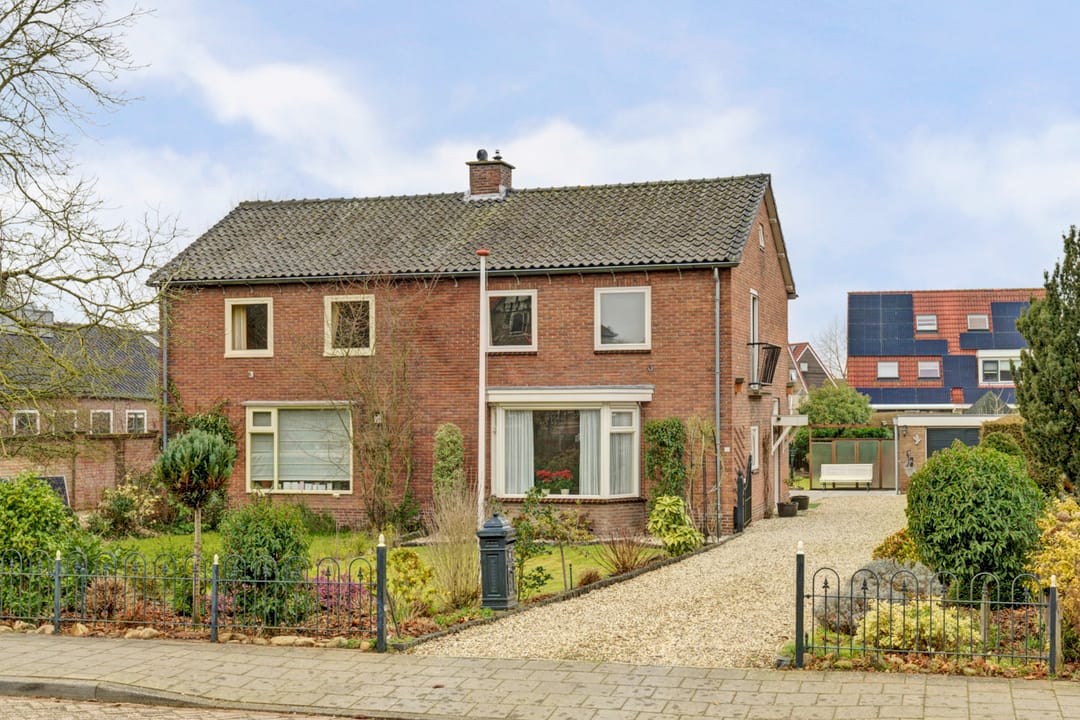 Photo 1 of Dorpsstraat 57