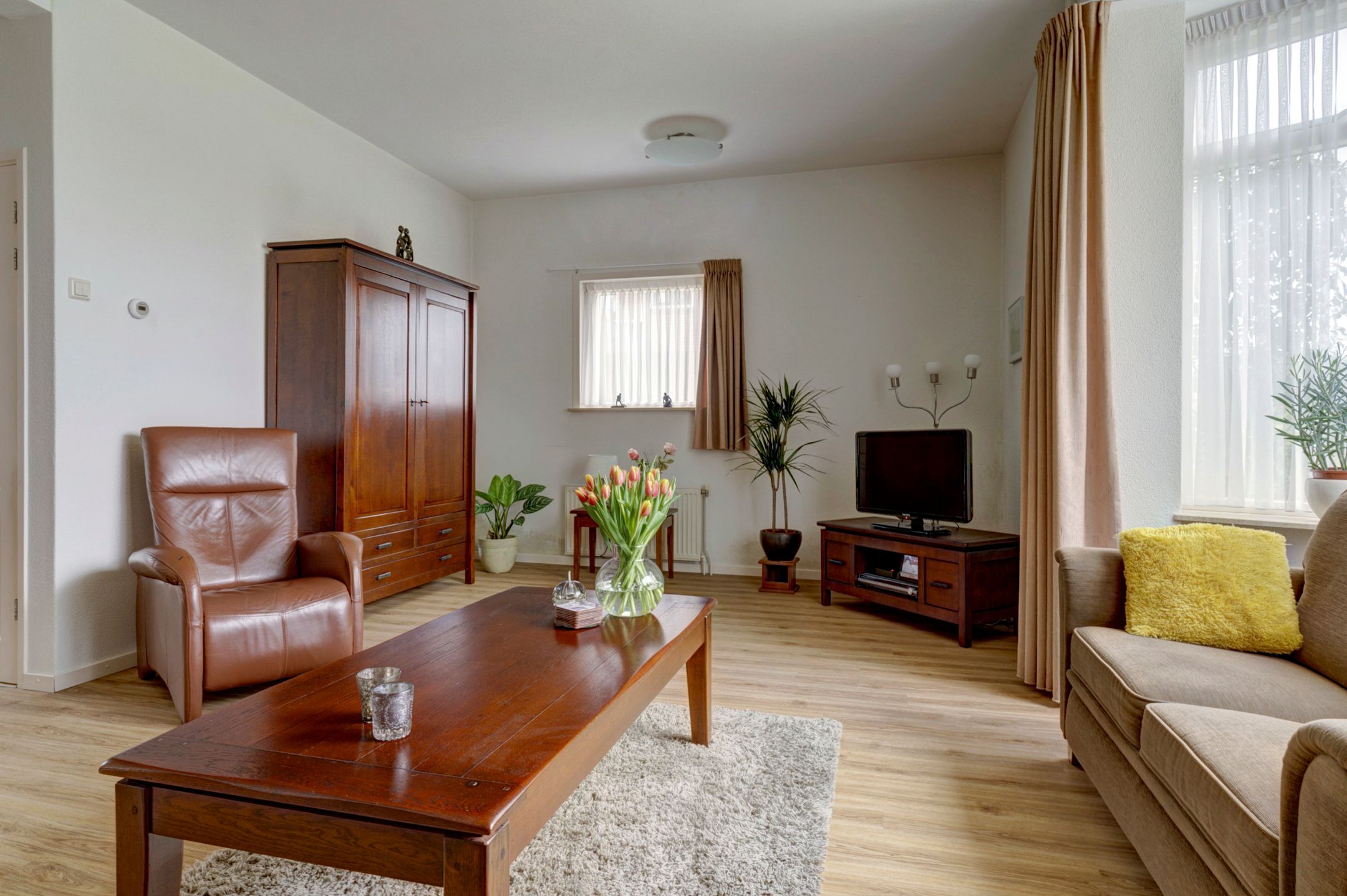 Photo 6 of Dorpsstraat 57