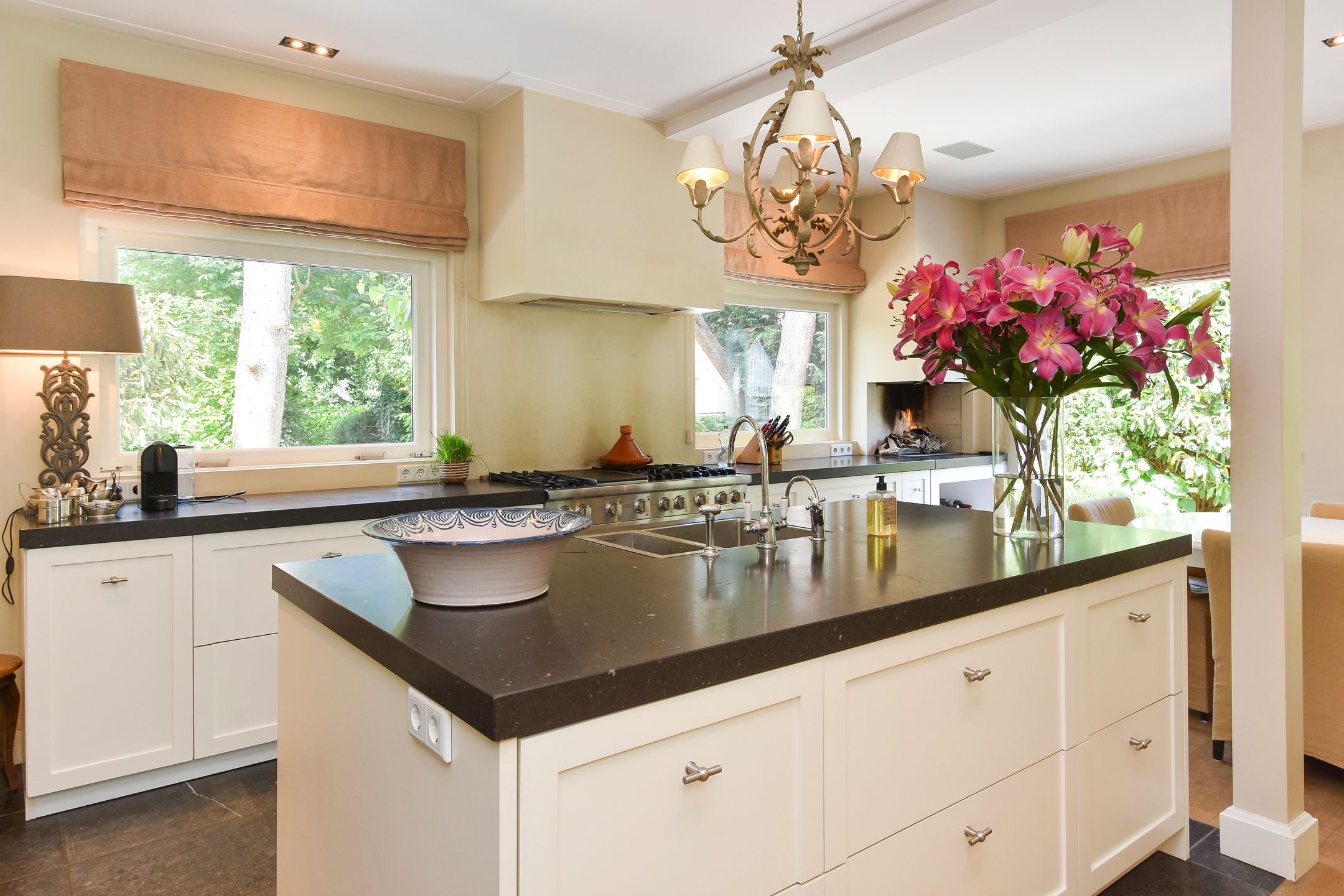 Foto 12 van Koninginneweg 4