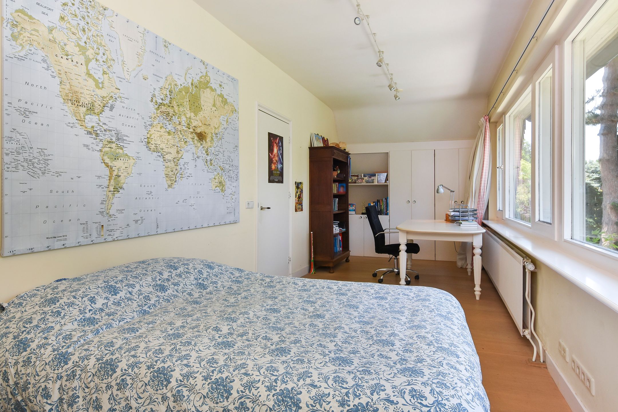 Foto 24 van Koninginneweg 4