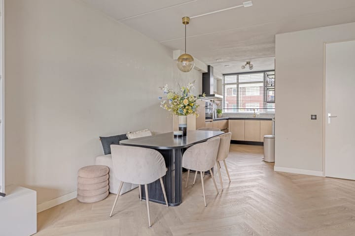 Foto 9 van Veenendaalstraat 73