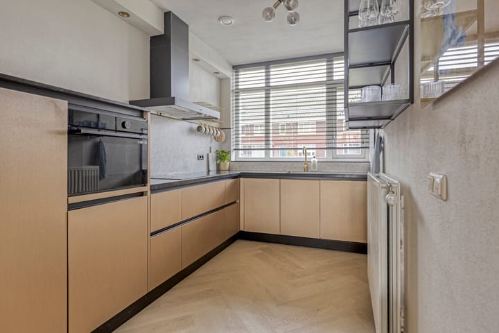 Foto 11 van Veenendaalstraat 73