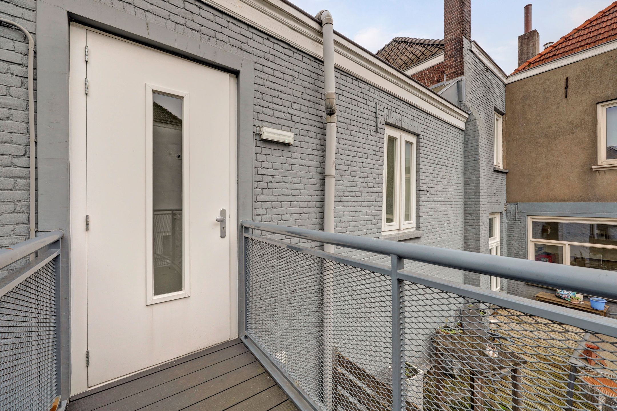 Foto 9 van Eerste Walstraat 3-B