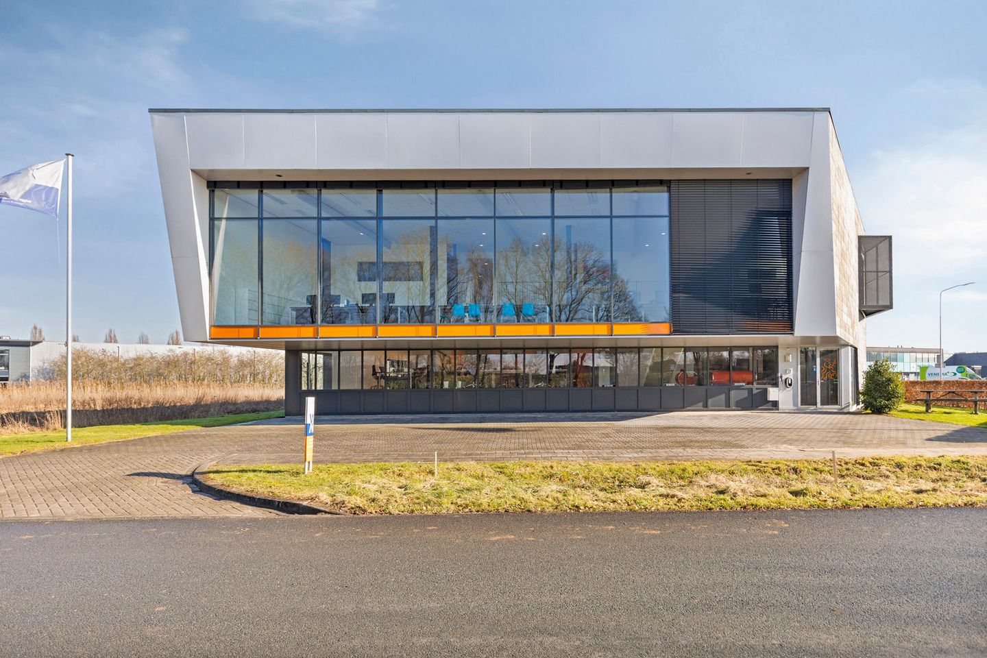 View photo 1 of Bettinkhorst 1