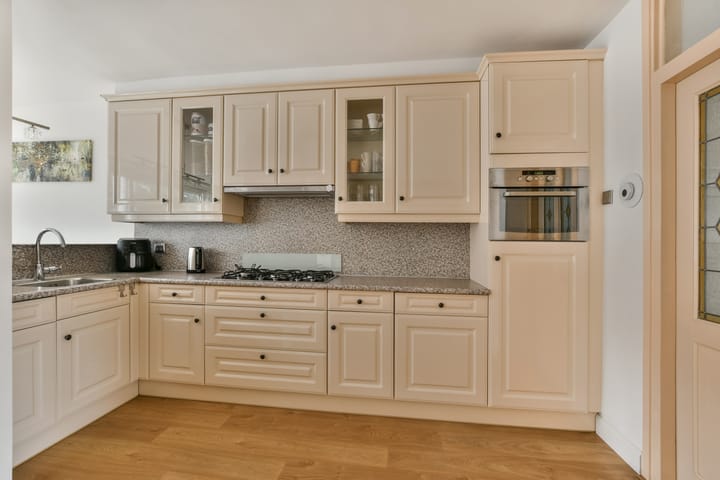 Photo 11 of Willem Klooslaan 61