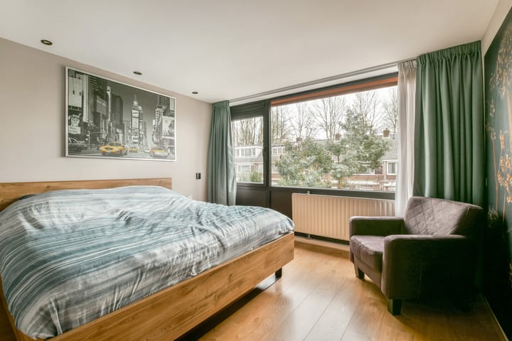 Photo 13 of Willem Klooslaan 61