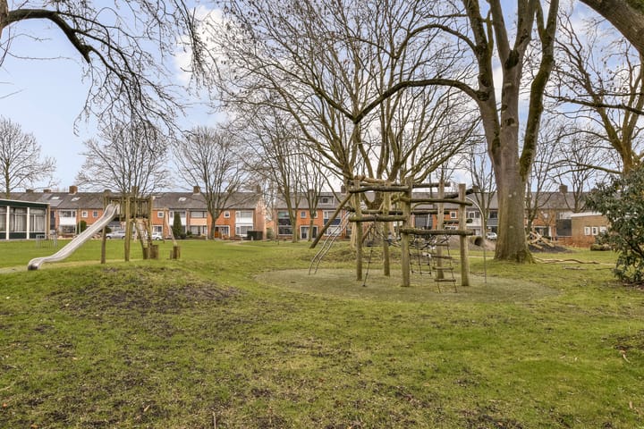 Photo 24 of Willem Klooslaan 61