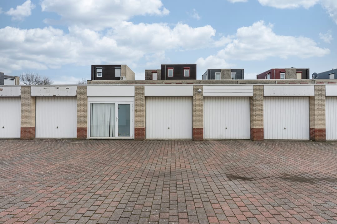 Foto 23 van Pastoor Mainsstraat 15