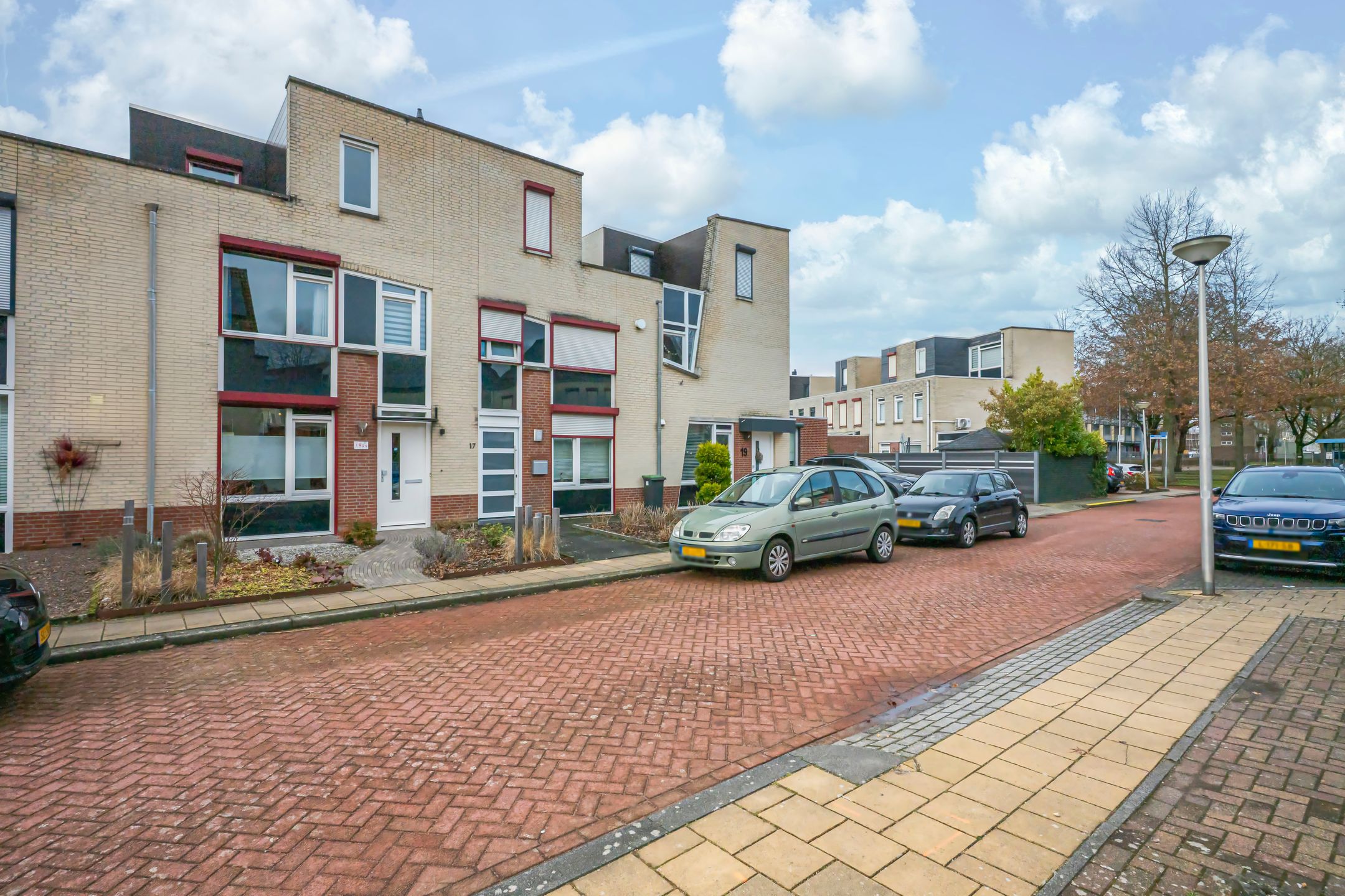 Foto 24 van Pastoor Mainsstraat 15