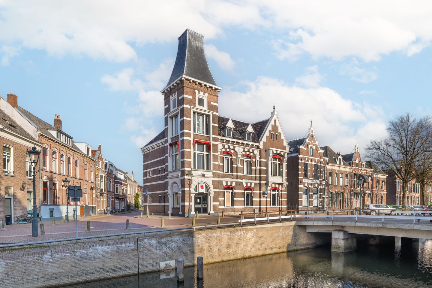 View photo 5 of Burgwal 29