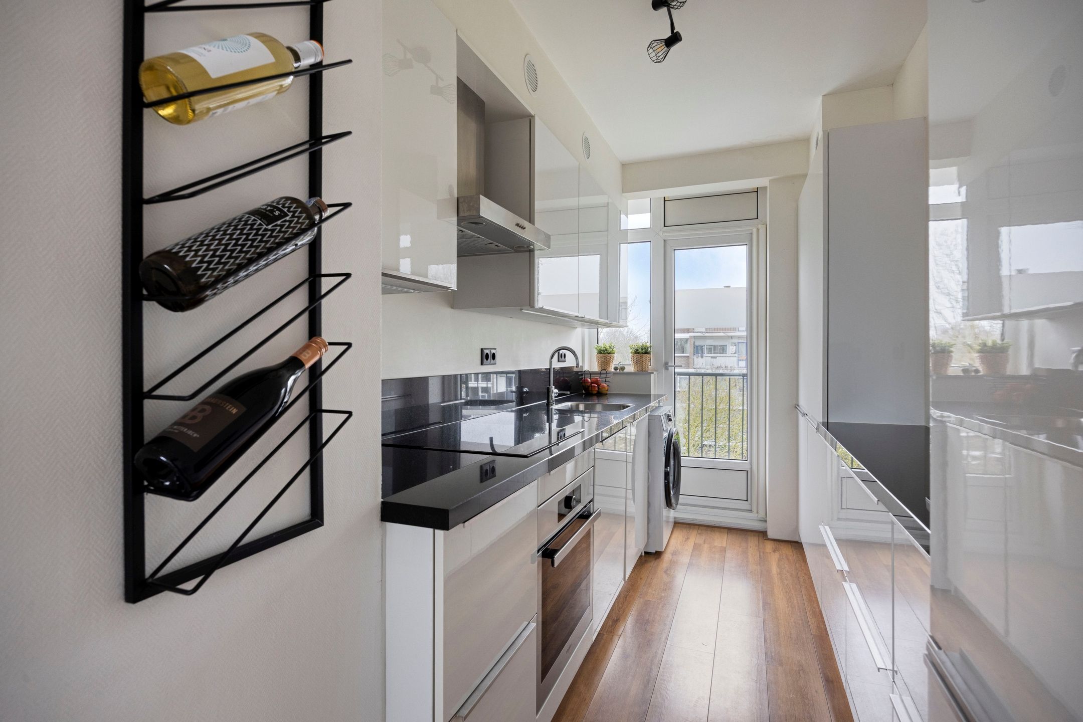 Foto 6 van Mozartstraat 105