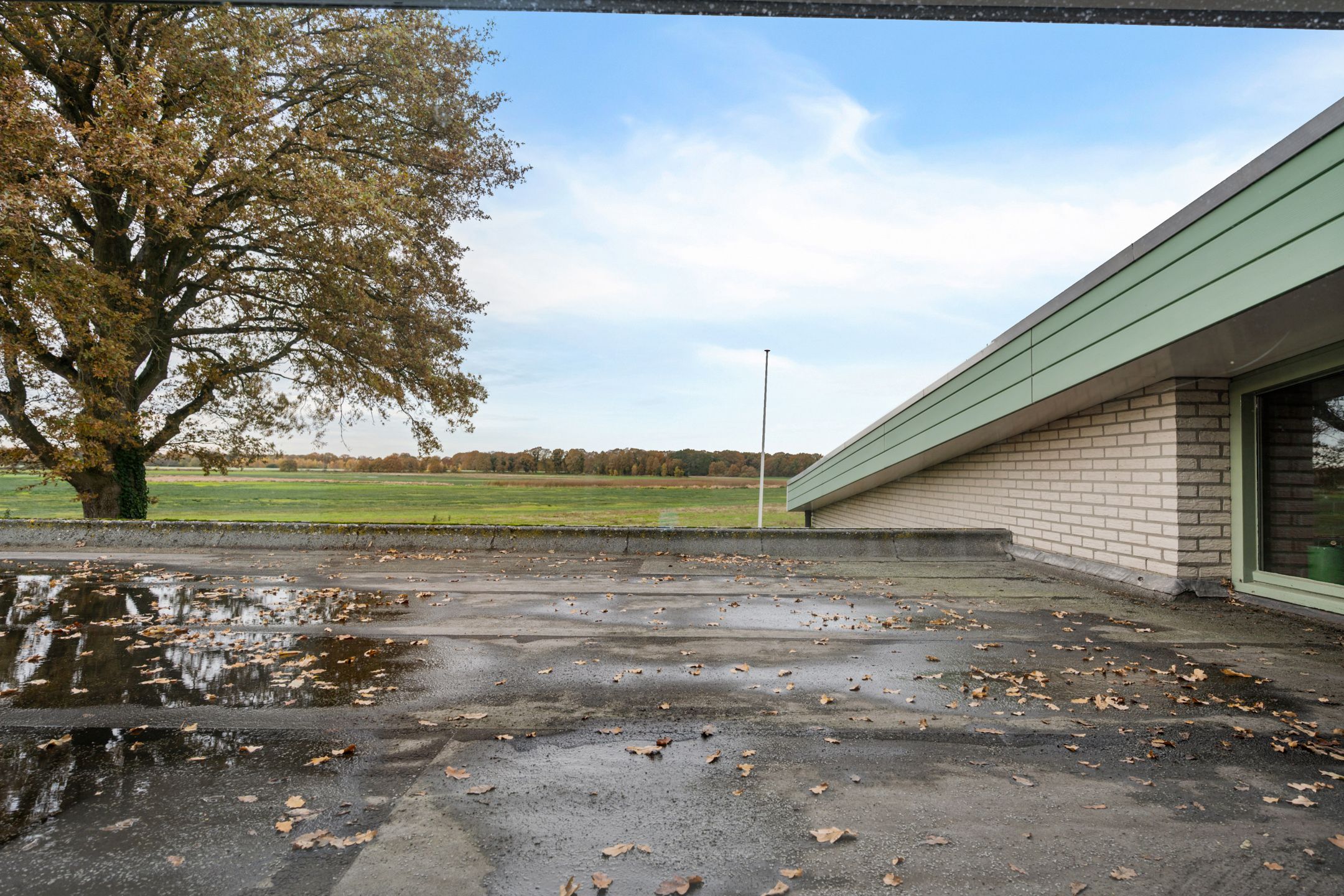 Photo 36 of De Breeakker 1