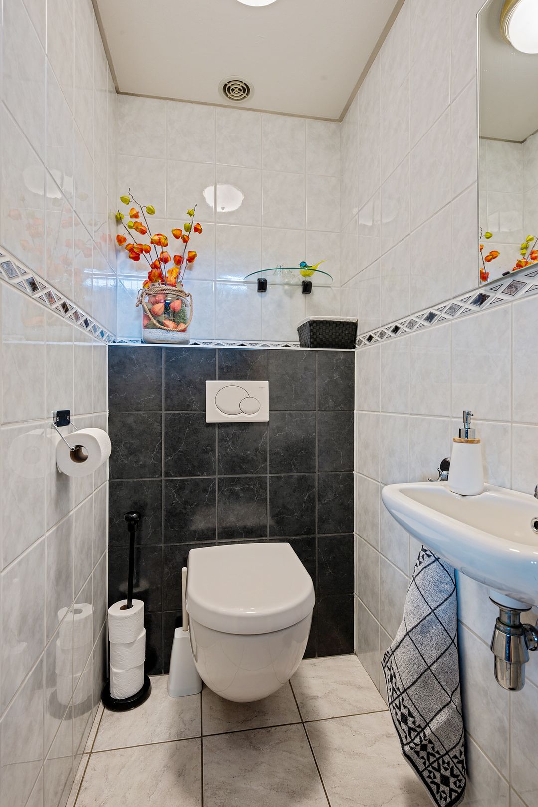 Photo 47 of De Breeakker 1