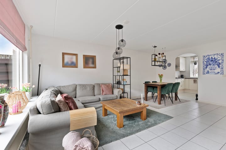 Photo 2 of Populierenlaan 15