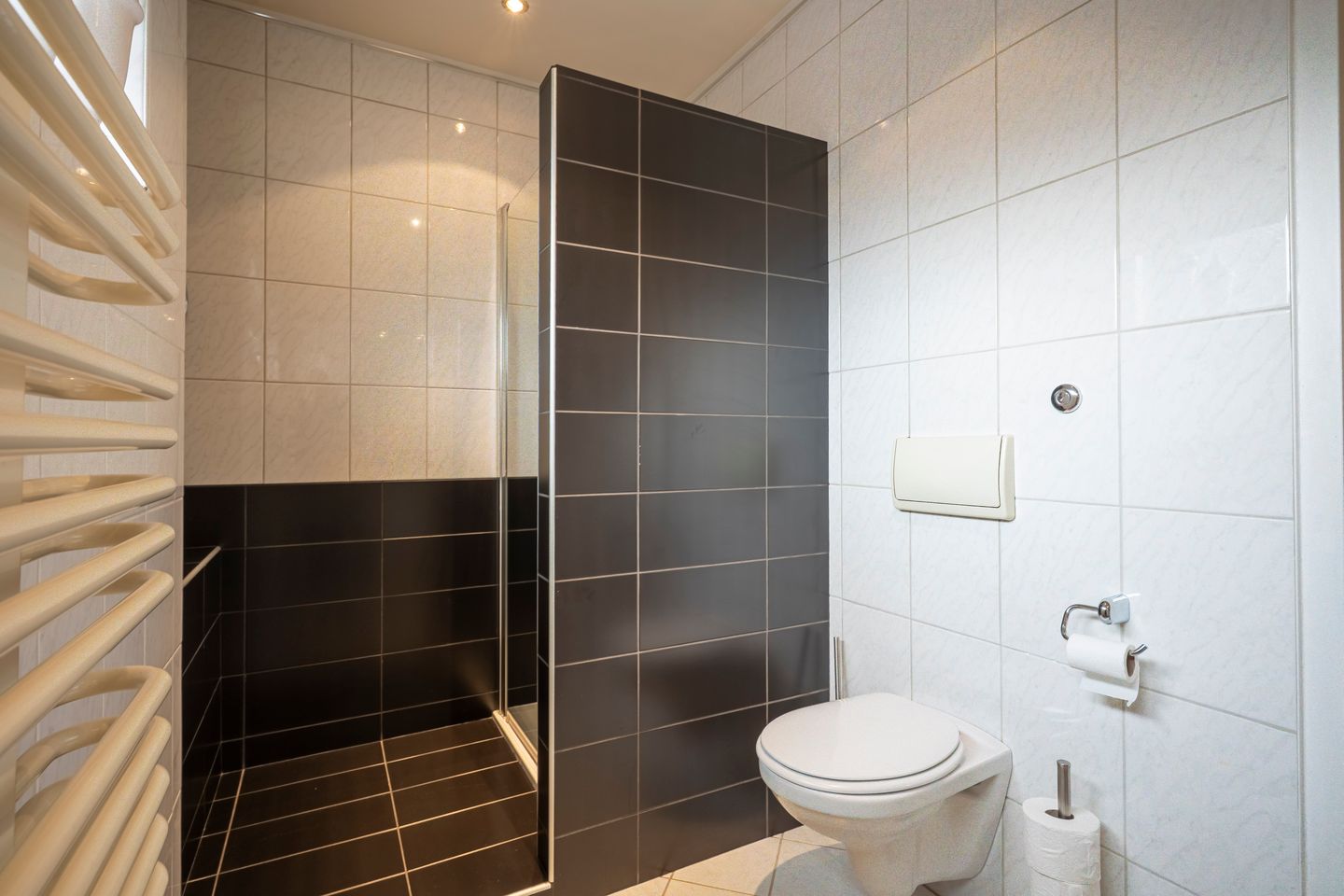 Foto 20 van Koninginnestraat 14-B