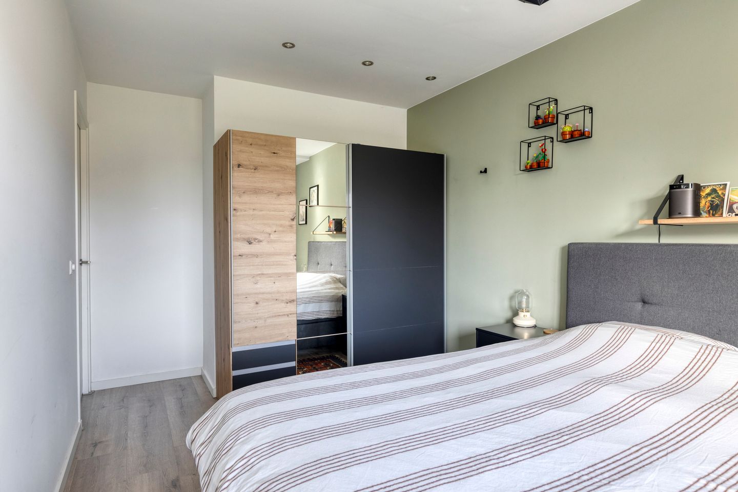 Foto 25 van Suze Groenewegstraat 91