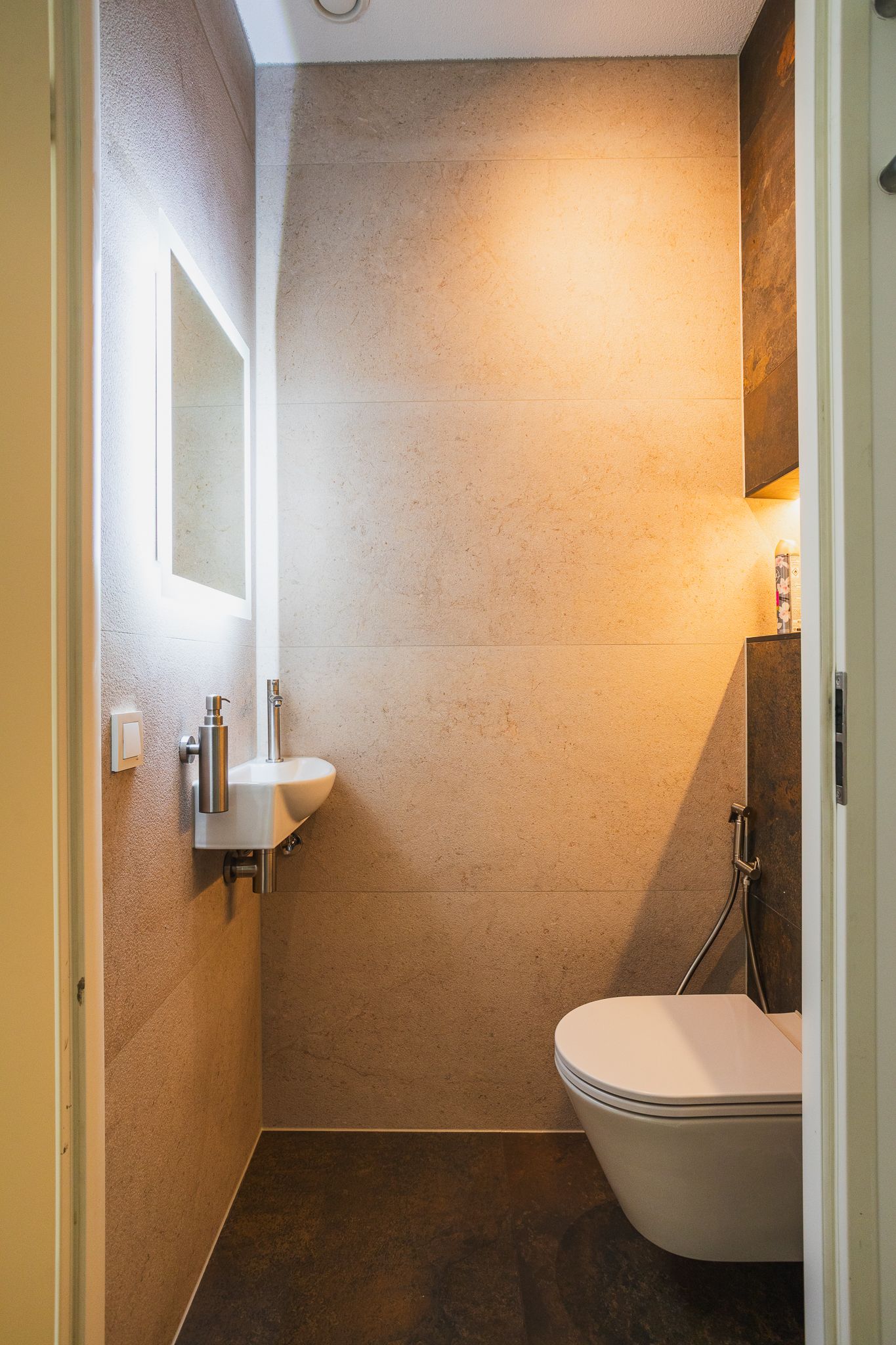 Foto 18 van Burgemeester De Monchyplein 218