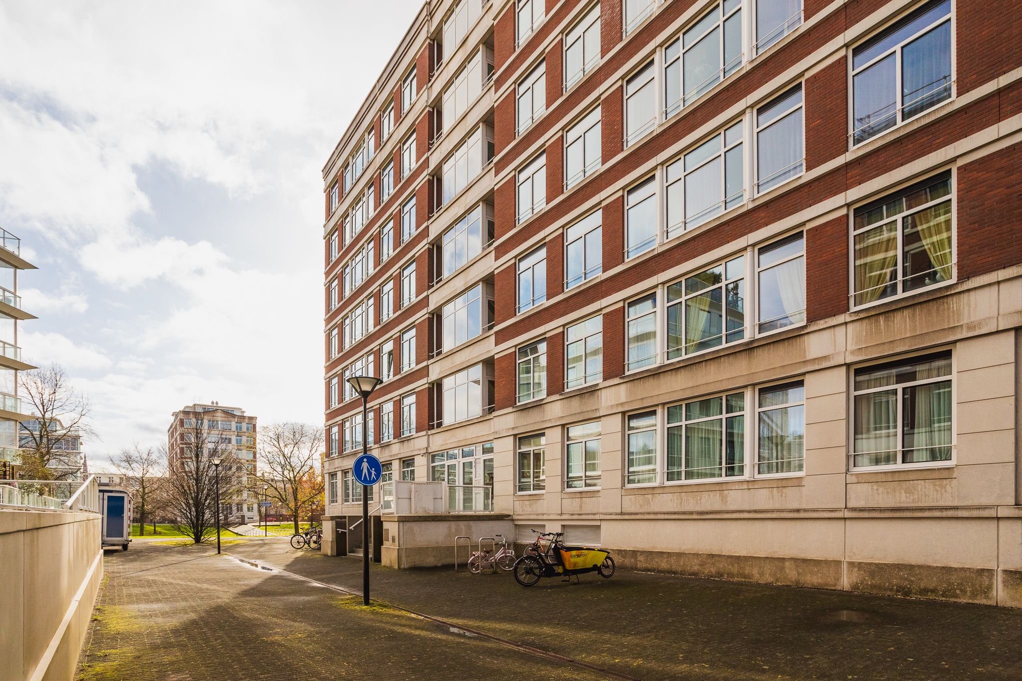 Foto 48 van Burgemeester De Monchyplein 218