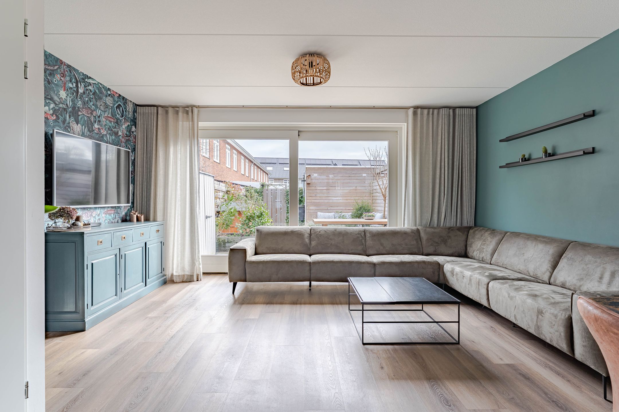 Photo 6 of Zilverschoon 23